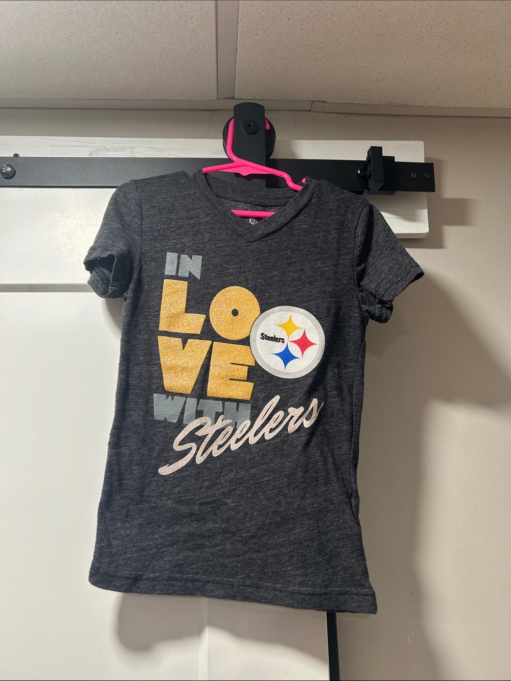 NFL Kids Charcoal V-Neck Steelers Graphic Tee with Gold, White & Blue Accents